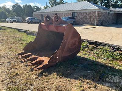 Used ESCO HF 58 60" Bucket with Teeth, 110 mm Pin, Fits Terex TXC340LC-1