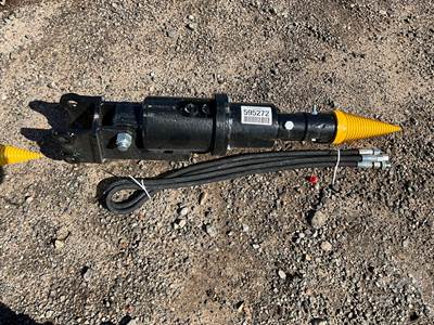 Unused FUTURE Hydraulic Log Splitter Attachment to Fit Mini Excavator, 25 mm Pin