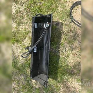 Unused GIYI 40" Tilt Bucket Excavator Attachment