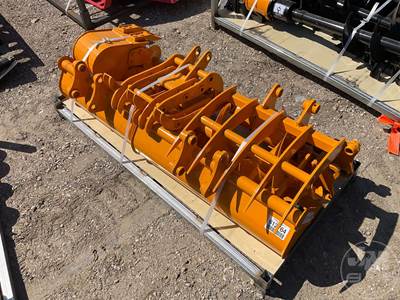 GIYI Mini Excavator Attachment Set, 30 mm Pin