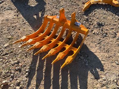 GIYI 32" Excavator Rake to Fit CAT 305, 45 mm Pin