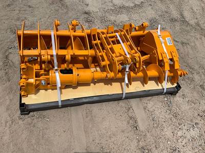 GIYI Mini Excavator Attachment Set, Qty 8, Unused