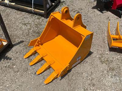 GIYI 24" Bucket to Fit CAT 305, 45 mm Pin