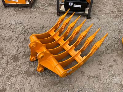 Unused GIYI 32" Root Rake for CAT 305, 45 mm Pin