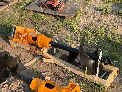 GIYI 16" Hydraulic Auger Attachment to Fit CAT 305, 45 mm Pin