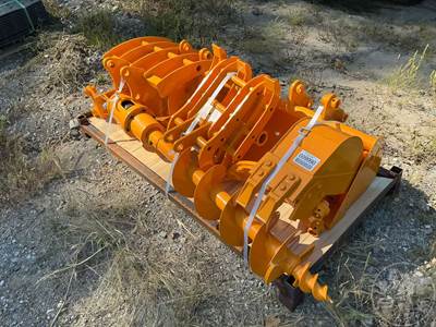 GIYI Mini-Excavator Attachment Kit, 30 mm Pin, Buckets/Grapple/Ripper/Auger