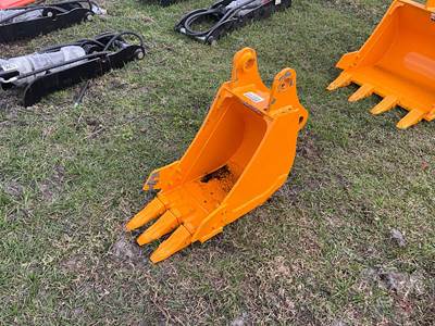GIYI GY-BK Excavator Attachment