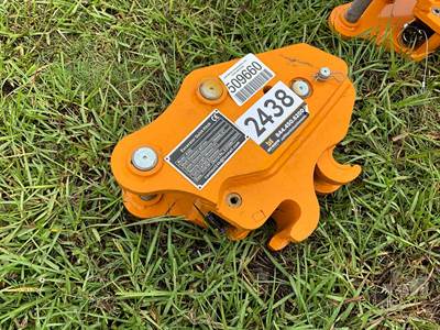 GIYI GY-K302 Quick Hitch Excavator Attachment, 35MM Shaft, 130MM Center Distance