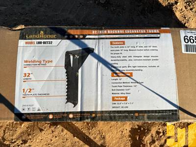 Landhonor LHR-BET32 32" Backhoe Excavator Manual Thumb, 11.93 mm Pin