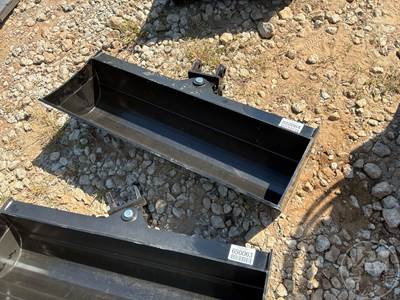 MIVA Unused 40" Tilting Bucket Excavator Attachment