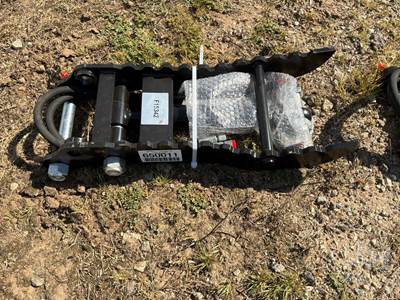 Unused MIVA 8" Hydraulic Thumb, 25 mm Pin