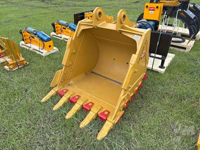 Toft CAT320 Excavator Attachment