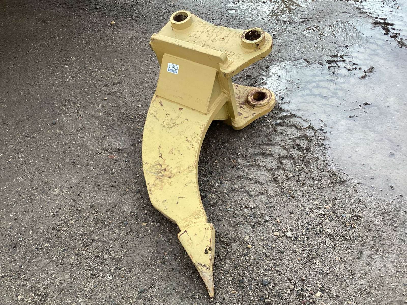 Ripper Tooth, 80 MM Pin, For CAT 320 For Sale | Glencoe, MN | 417533 ...
