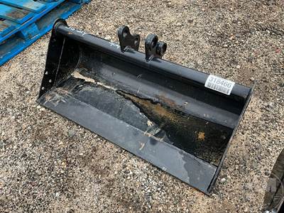 31â€ Clean Out Bucket To Fit Mini EXCAVAToR, 25 MM Pin