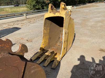 32â€ Tooth Bucket  To Fit EXCAVAToR, Â 89.7 MM Pin
