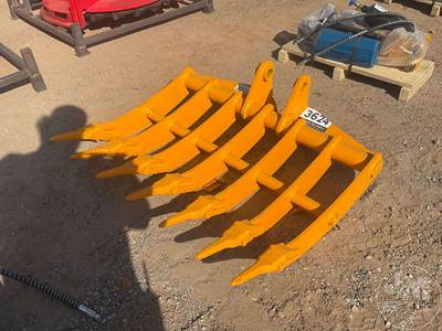 Unused 44â€ Root Rake  To Fit CAT 305, 2" MM Pin