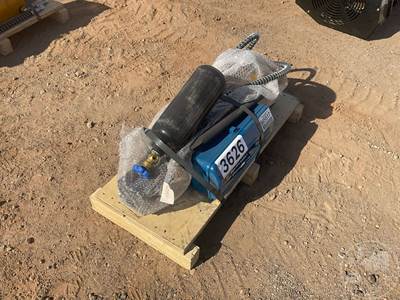 Unused Hydraulic Hammer, Â