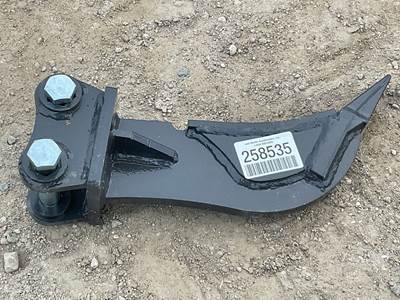 Wolverine FCM-31-32IN Excavator Attachment