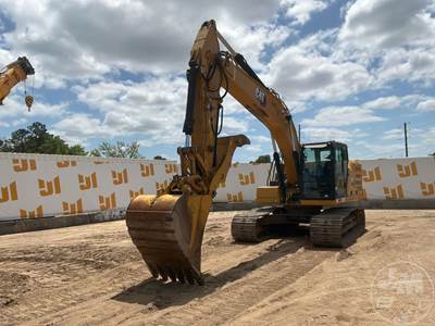 Caterpillar 323 Excavator