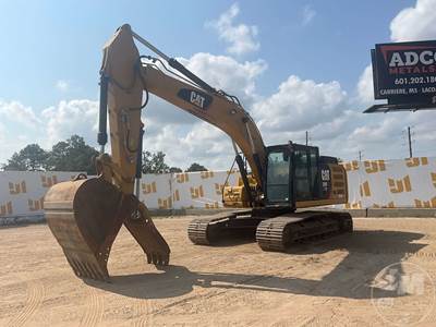 Caterpillar 326FL Excavator