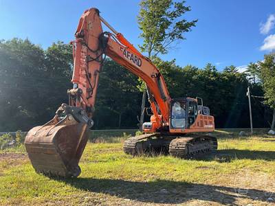 Doosan DX420LC-3 Excavator