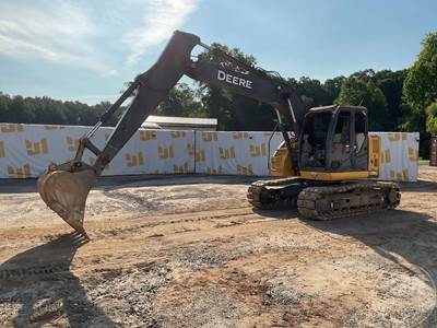 John Deere 135G Excavator