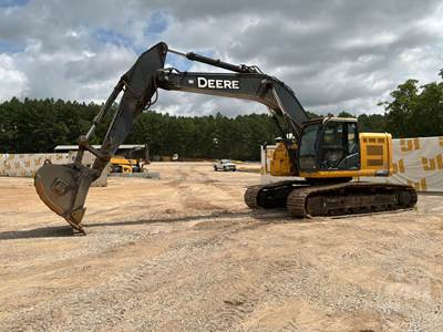 John Deere 345G LC Excavator