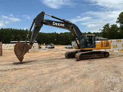 John Deere 350G Excavator