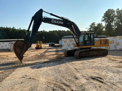 John Deere 350G LC Excavator