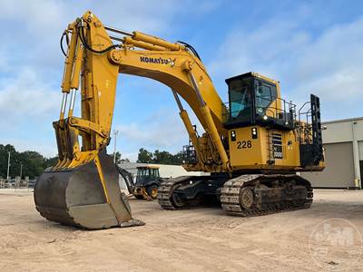 Komatsu PC2000-11 Excavator