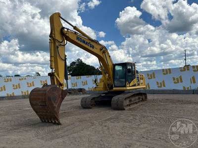 Komatsu PC210LC-11 Excavator