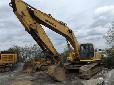 Komatsu PC400 Excavator