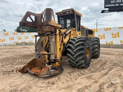 Tigercat 724E Wheel Feller Buncher
