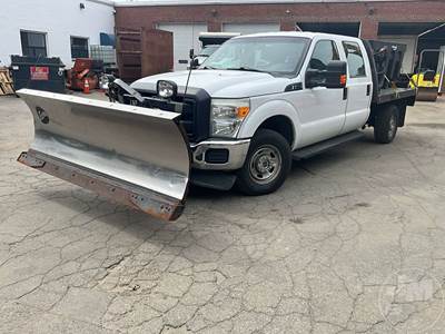 Ford F-250 Flatbed Truck