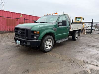 Ford F-350 Flatbed Truck