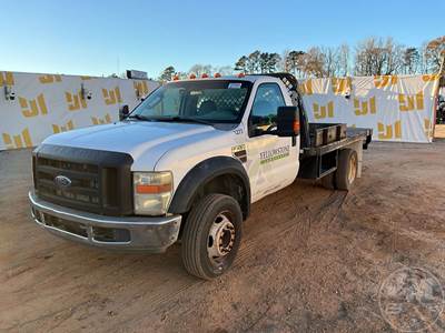 Ford F-450 Flatbed Truck
