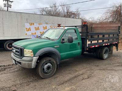 Ford F-550 Flatbed Truck