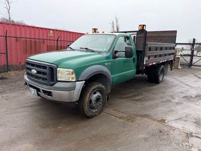 Ford F-550 Flatbed Truck