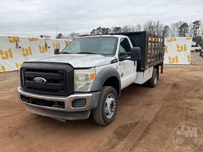 Ford F-550 Flatbed Truck