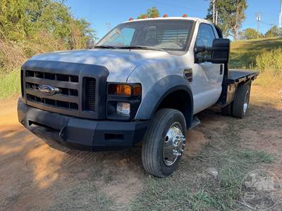 Ford F-550 Flatbed Truck