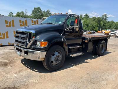 Ford F-650 Flatbed Truck