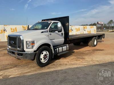 Ford F-750 Flatbed Truck