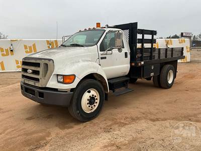 Ford F-750 Flatbed Truck