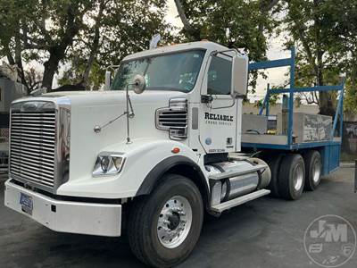 Freightliner Coronado Flatbed Truck