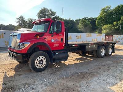International SF647 Flatbed Truck
