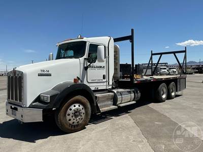 Kenworth T800 Flatbed Truck