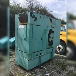Cummins RS30 Generator