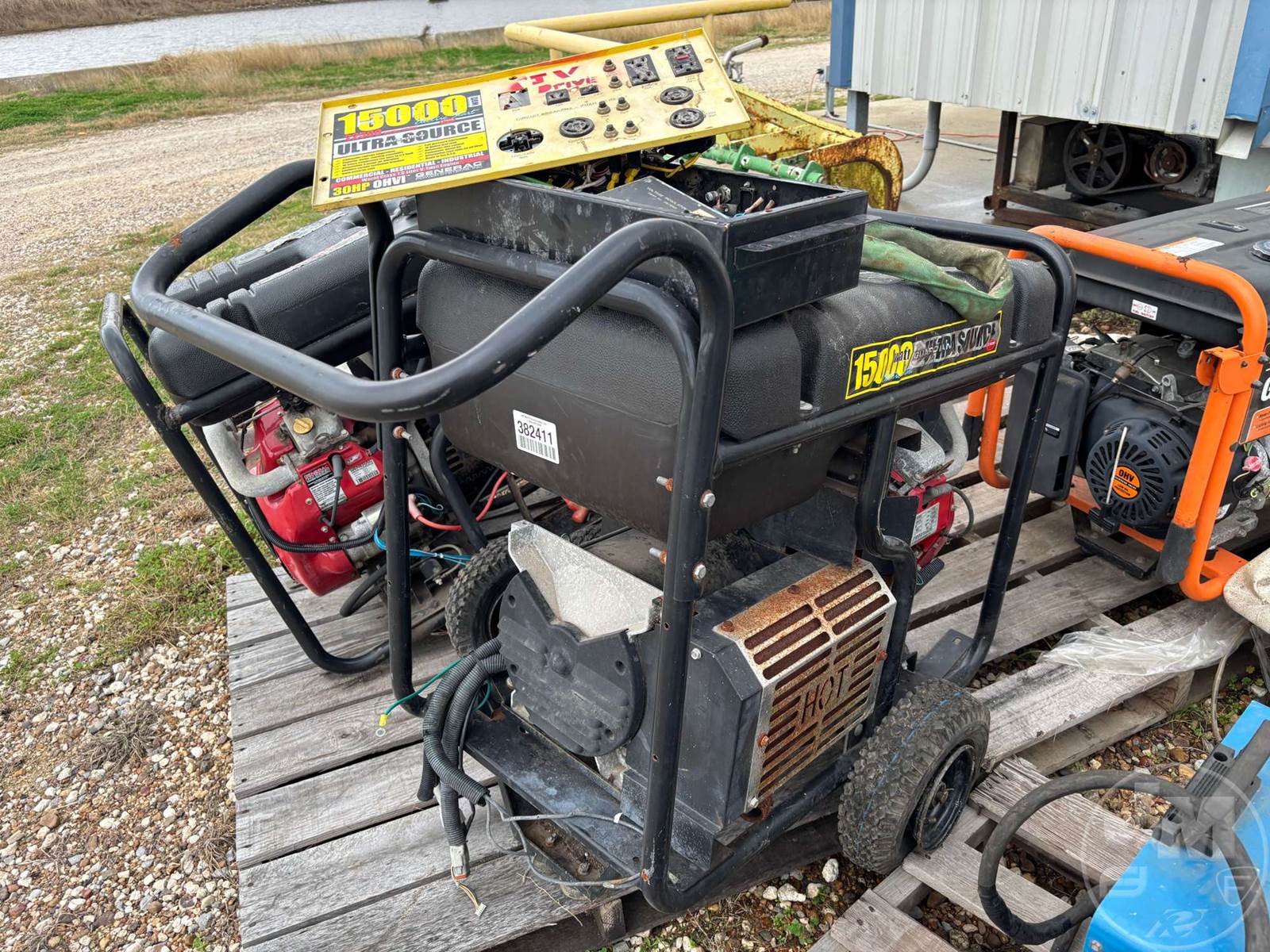 Generac Guardian Generator 15,000 Watt For Sale In Pompano Beach, FL - Foto 3