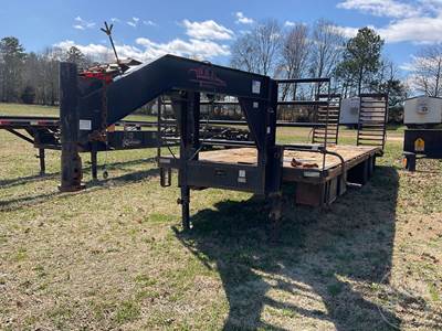 B&A Trailers Gooseneck Trailer