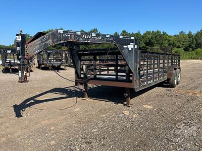 Diamond C Gooseneck Trailer